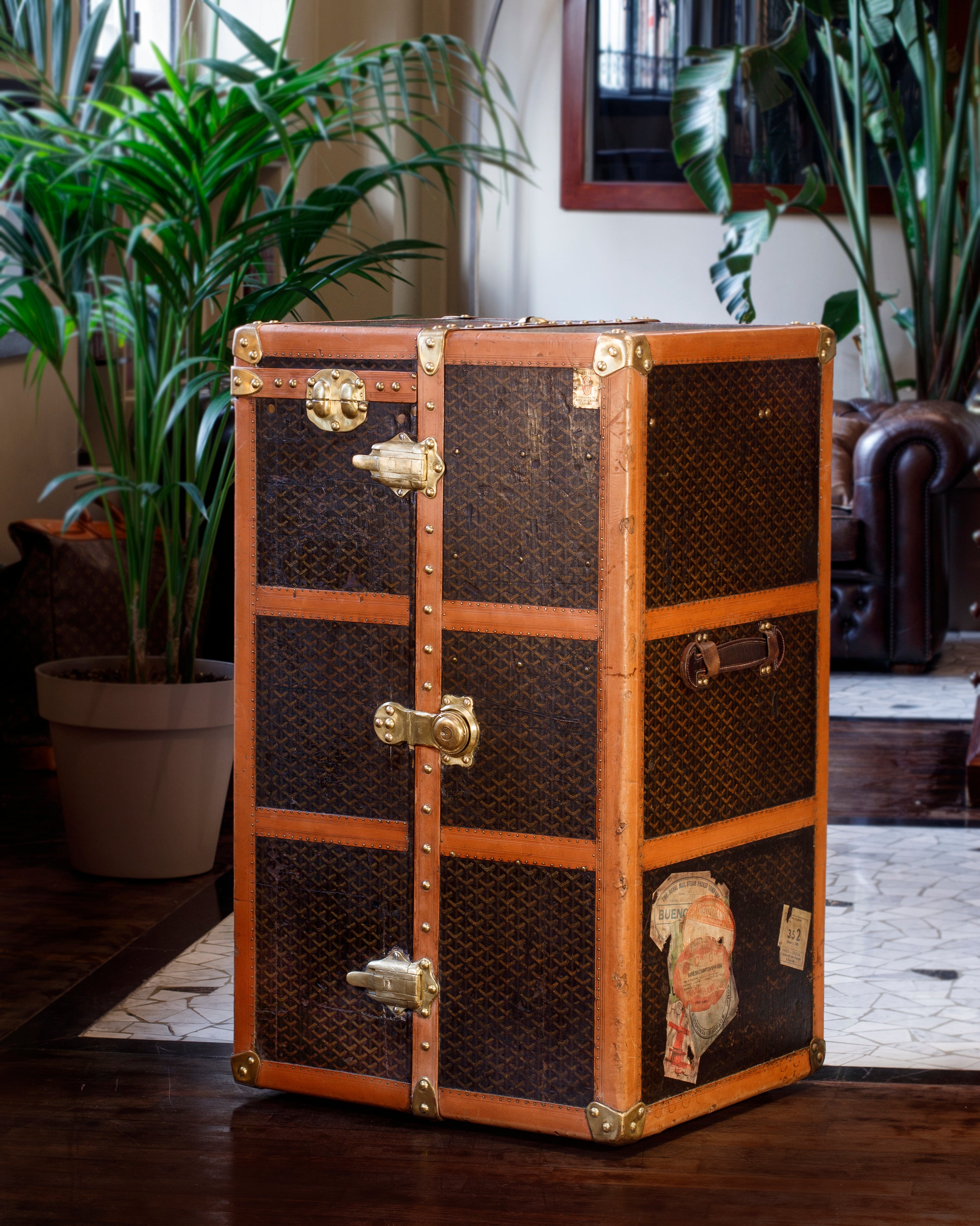 Goyard hotsell steamer trunk